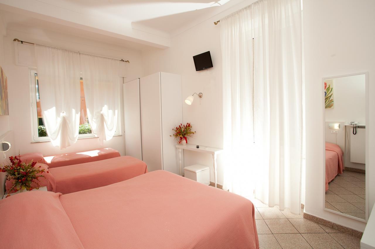 אלסיו Hotel Lydia מראה חיצוני תמונה
